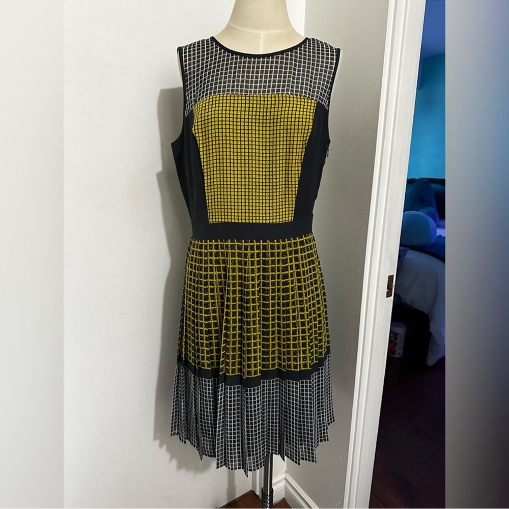 Sleeveless Dress Halogen Women’s Grey And Yellow Pleated Skirt Dress, 12…